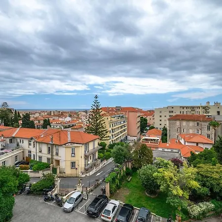Apartment Le Riva - Hyper Centre - Parking - Proche Gare Menton