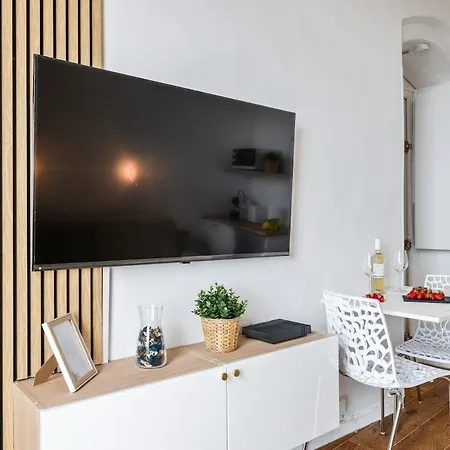 Le Riva - Hyper Centre - Parking - Wifi Apartment *