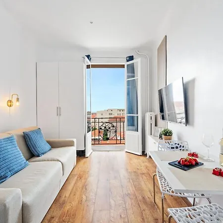 Le Riva - Hyper Centre - Parking - Wifi * Menton