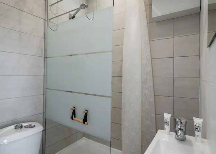 Le Riva - Hyper Centre - Parking - Wifi Appartement Menton