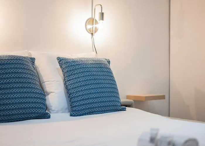 Le Riva - Hyper Centre - Parking - Wifi Apartment *